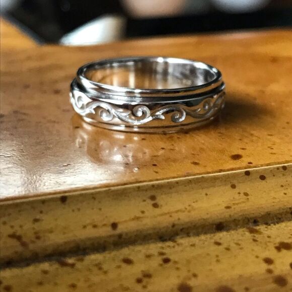 Sterling Silver Filigree Band Ring Size 6 - Picture 8 of 8